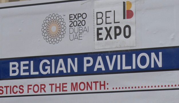 L'entreprise belge Besix construit les pavillons belges et français de l'Exposition Universelle de Dubaï 2020.