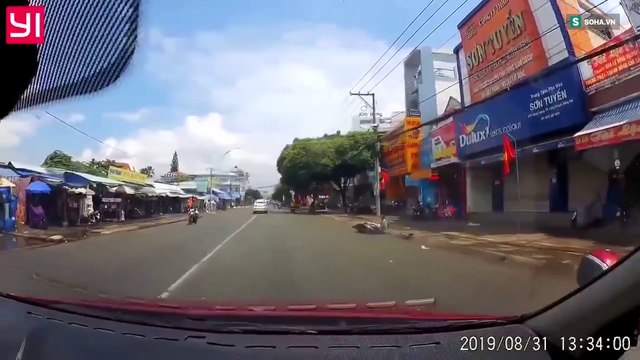 Bản tin tổ lái- Pha -xé gió- kinh hoàng của các phượt thủ và nỗi oan gia của người phụ nữ