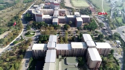 Depremde zarar gören veteriner fakültesi yarın 16 konteynerde hizmete başlıyor