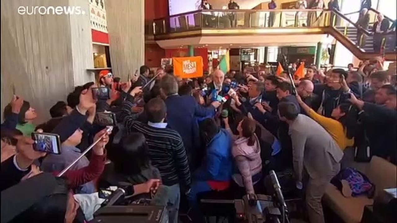 2. Wahlrunde in Bolivien? Unruhen nach Manipulationsvorwürfen