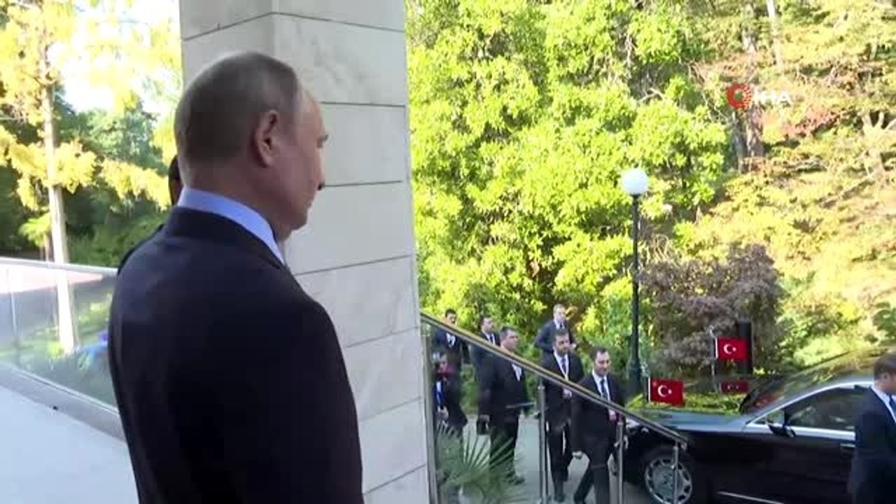 - Cumhurbaşkanı Erdoğan: "Bu görüşmenin Barış Pınarı Harekatı'na çok ciddi fırsatlar sağlayacağına...