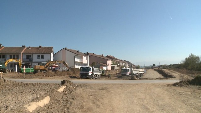 Rrjedha e punimeve në rrugën Bujar Roka