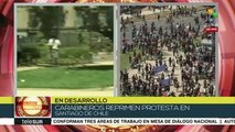 Fuerzas policiales reprimen movilización en Santiago de Chile