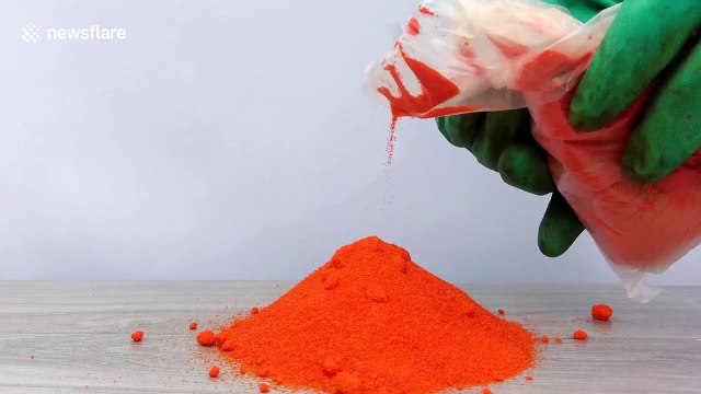 YouTuber creates volcano-like reaction using mixture of volatile chemical compounds