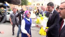 Bakan Kurum, Kahramanmaraş Büyükşehir Belediye Başkanı Güngör'ü ziyaret etti