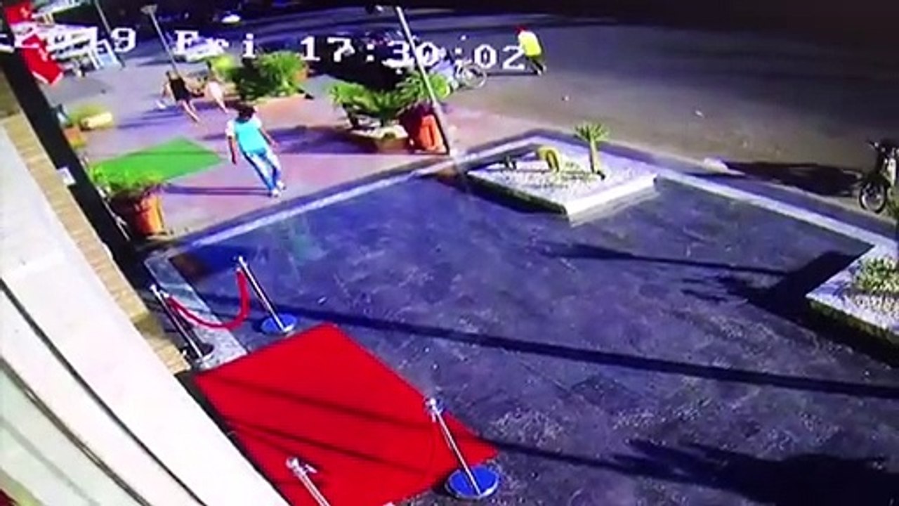 كاميرات مراقبة ترصد سرقة دراجة نارية بمراكش