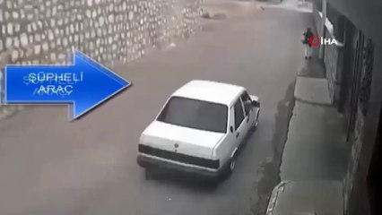 Plakasız araçla böyle kapkaç yaptılar