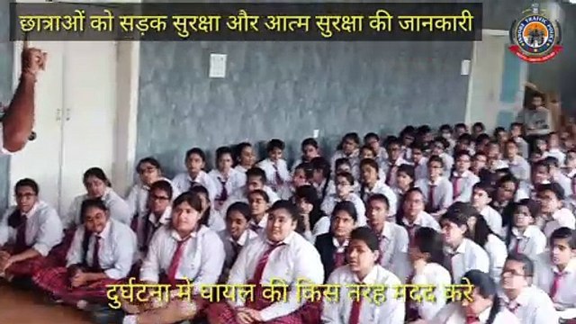 Queens College Indore में सड़क सुरक्षा संग आत्म रक्षा ट्रेनिंग