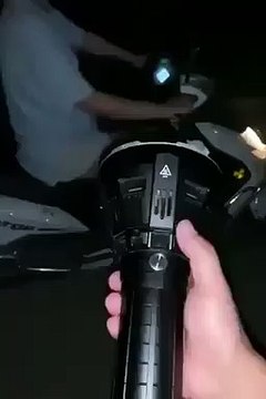 La lampe torche la plus puissantes du monde