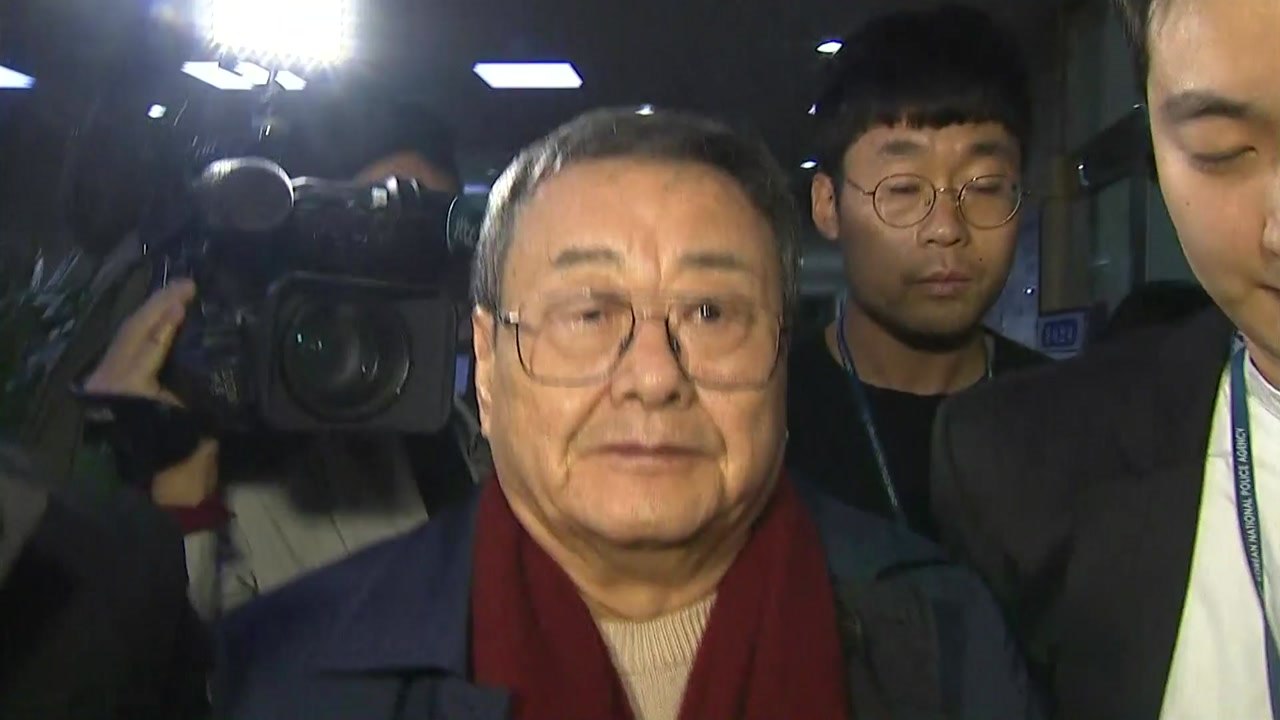 '성범죄 혐의' 김준기 前 회장 체포..."혐의 부인" / YTN