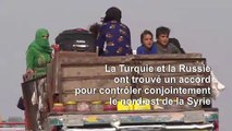 À la frontière turque, des familles kurdes et arabes syriennes contraintes de fuir