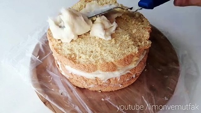 Tüm Püf Noktalarıyla Nefis Bir Çikolatalı Yaş Pasta Tarifi