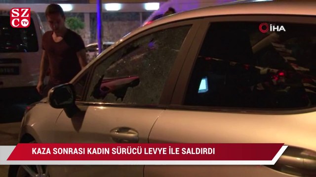 Kaza sonrası kadın sürücü, otomobile levyeyle sadırdı
