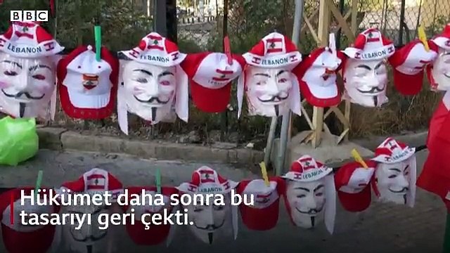 Lübnanlıların sokaklarda: Siyasetçilerin hepsi istifa edene kadar bir yere gitmiyoruz