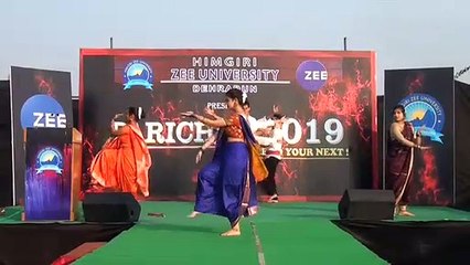Himgiri Zee University - Parichay 2019 - Welcome Dance by students