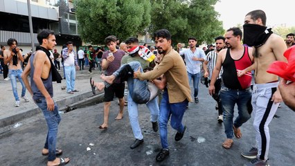 تحقيق يكشف الاستخدام المفرط للقوة ضد المحتجين العراقيين