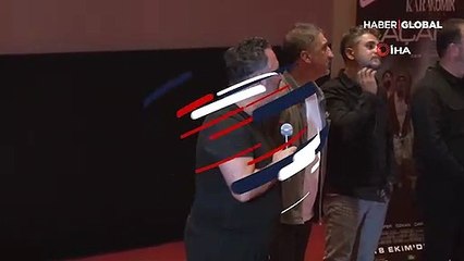 Cem Yılmaz: Ne zaman bir filmimiz çıksa bizi çok üzüyorlar