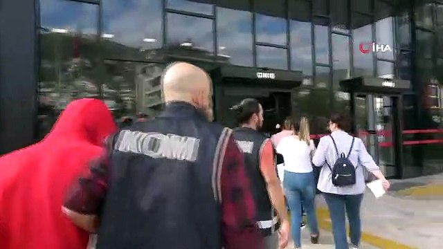 Daha 17 yaşındalar... Alanya'da fuhuş operasyonu: 6 gözaltı