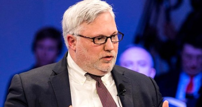ABD'li Bakan Yardımcısı Rayburn, YPG/PKK'nın çevirmeninin yüzüne kalem fırlatmış