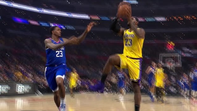 Clippers take LA bragging rights in NBA opener