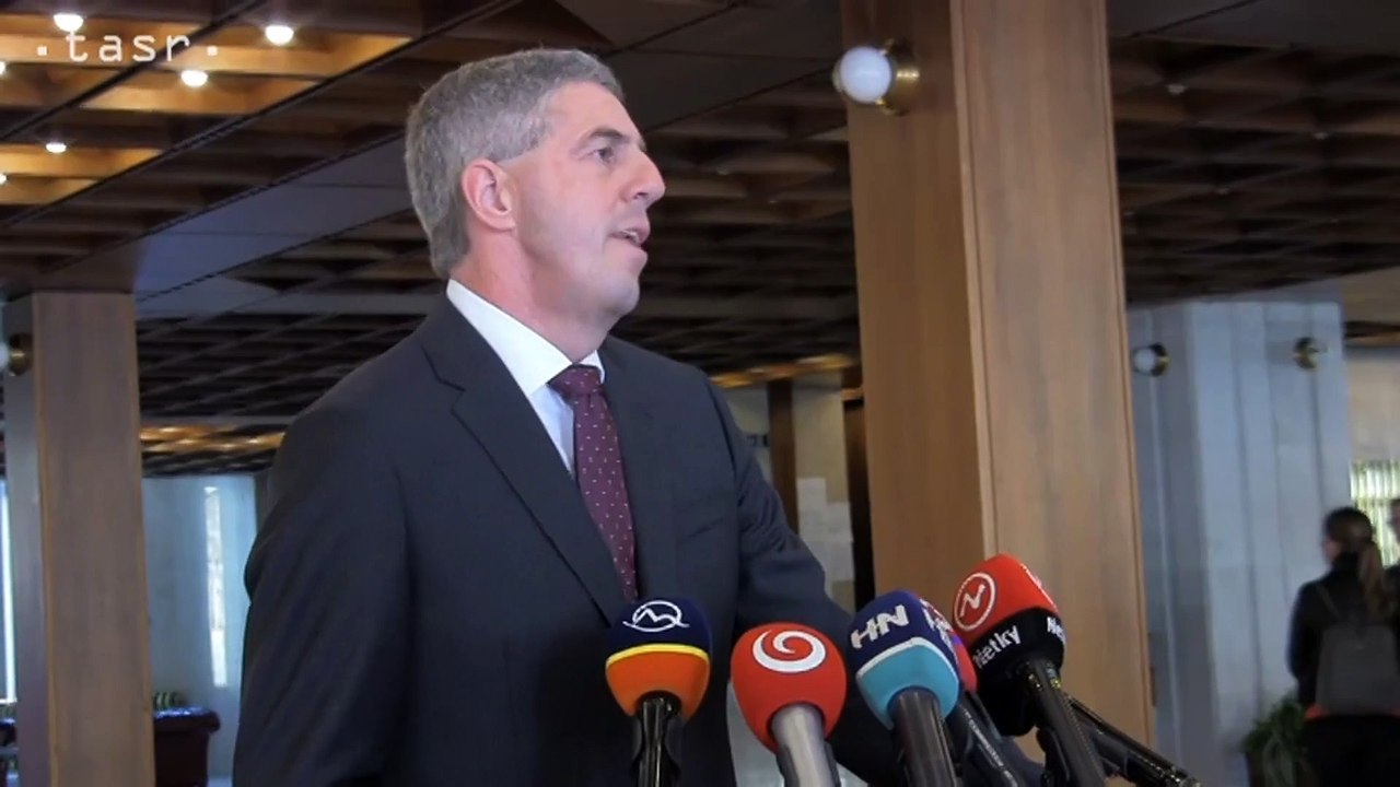 A.Danka sa dotklo, že Most-Híd nehlasovali za ich zákony, B.Bugár reaguje, kto s tým nepočíta, nemá skúsenosti