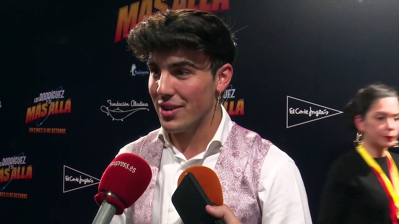 Óscar Casas desvela todos los secretos de su baile más viral