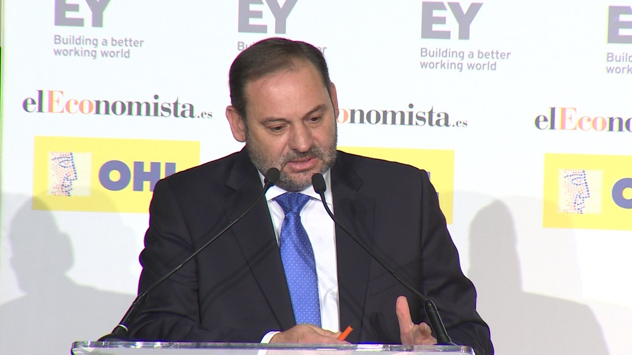 Ábalos: "Torra solo está pensando en sí mismo"