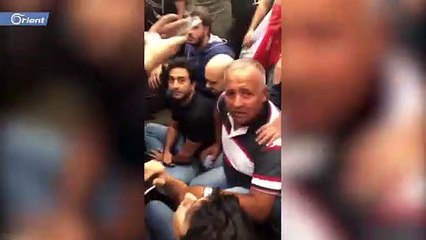 الجيش اللبناني يطالب يفتح الطرق وعدم التضييق على المواطنين