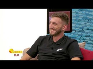 “Ditë e Re” - Përse të gjithë e duan shfaqjen “Jashtë bie borë”