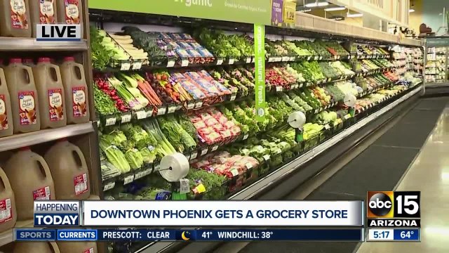 Downtown Phoenix Fry's grocery store opens Wednesday morning