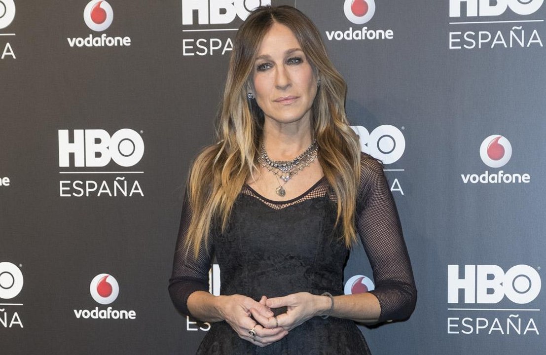 Sarah Jessica Parker reveals how Dolly Parton influences her spending