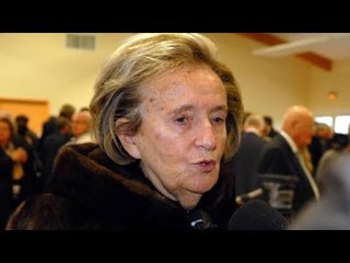 Quand Bernadette Chirac espionnait son mari qui filait pour retrouver une conquête