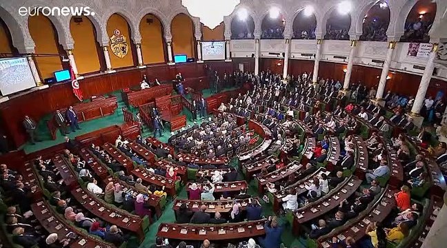 Kaïs Saied jura como nuevo presidente de Túnez