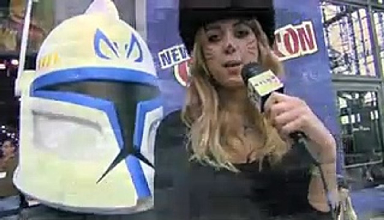 PEACHES & DEV @ COMIC CON