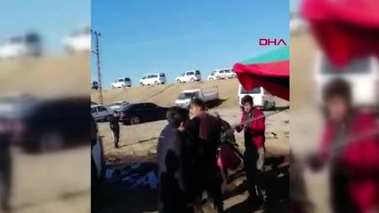 Van'da zabıta ekiplerine taş, sopa ve satırlı saldırı: 5 yaralı