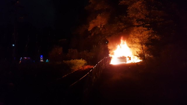 인천서 승용차 화재...1명 숨지고 1명 부상 / YTN