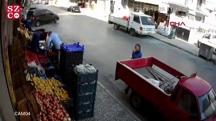 Yaptığı hamle ile küçük çocuğun hayatını kurtardı