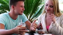 LES PROBLÈMES D'ÉTÉ DES FILLES SUR TOUTES LES VACANCES
