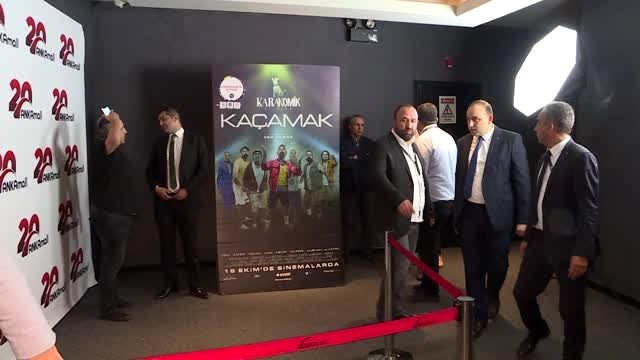Cem Yılmaz, Karakomik Filmler in Başkent gösterimine katıldı