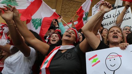حراك لبنان.. صحف عربية تحاول تسطيحه وطمس أهدافه