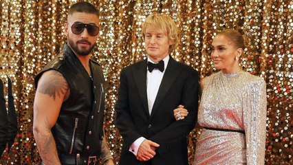 Maluma comparte foto con el elenco de 'Marry Me'