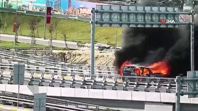 İstanbul Havalimanı’nda seyir halindeki VIP araç alev alev böyle yandı