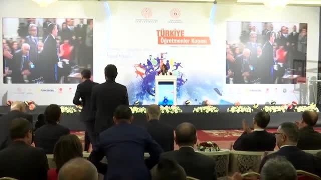 Selçuk: Sporun iyileştirici gücü vasıtasıyla toplumu bütünleştirmeye de çalışıyoruz