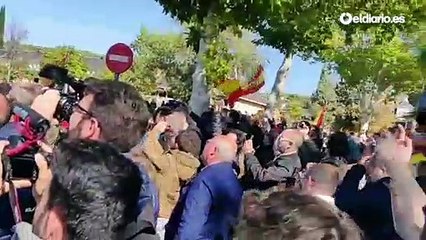 Así han recibido los restos de Franco desde El Pardo