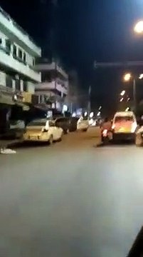 ਜਦੋਂ ਦਿੱਲੀ ਦੇ ਦੀਨ ਦਿਆਲ ਤੋਂ ਆਰ.ਐਮ.ਐੱਲ. ਹਸਪਤਾਲ ਵਿਚ ਮਰੀਜ਼ ਨੂੰ ਲਿਜਾਇਆ ਜਾ ਰਿਹਾ ਸੀ ਤਾਂ ਰਸਤੇ ਵਿਚ ਐਂਬੂਲੈਂਸ ਖਰਾਬ ਹੋ ਗਈ। ਖਰਾਬ ਹੋਈ ਇਸ ਗੱਡੀ ਨੂੰ ਦੋ ਸਿੱਖ ਮੋਟਰ ਸਾਇਕਲ ਸਵਾਰਾਂ ਵੱਲੋਂ ਲਗਭਗ ਵੀਹ ਕਿਲੋਮੀਟਰ ਲੱਤਾਂ ਲਾ ਕੇ ਟਿਕਾਣੇ ਤੇ ਪਹੁੰਚਾਇਆ ਗਿ