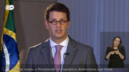 Após protesto, ministro do Meio Ambiente chama ativistas de "ecoterroristas"