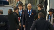 Franco-Enkel kritisiert Staat und Kirche