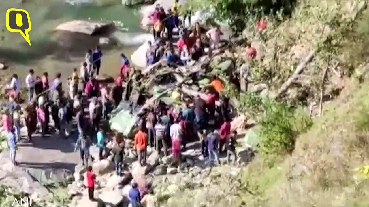 Army Chopper Carrying Northern Command Chief Crash-Lands in J&K