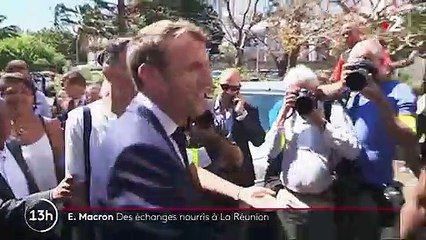La Réunion : Emmanuel Macron interpellé par des habitants