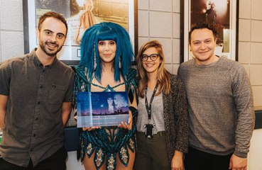 Cher receives award for playing The O2 for the first time
